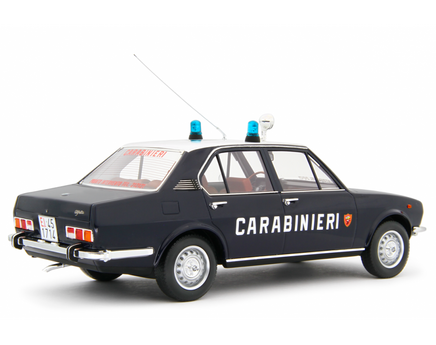 Modellino Alfa Romeo Alfetta Carabinieri 1973 1/18 Laudaracing